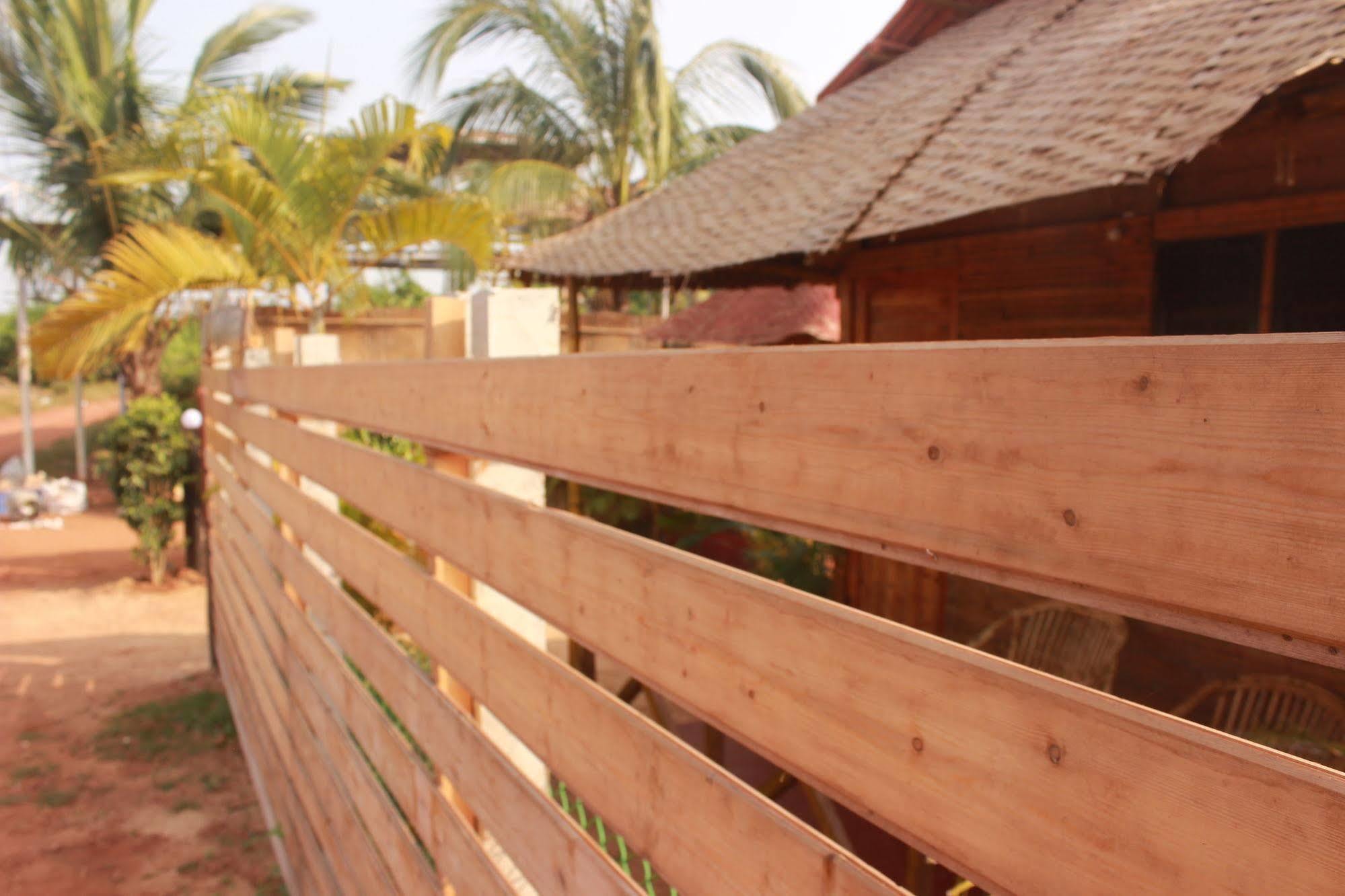 Tivai Beach Cottages Calangute Bagian luar foto